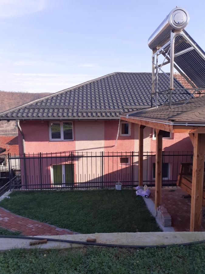 Casa Emilia Orşova Exterior foto