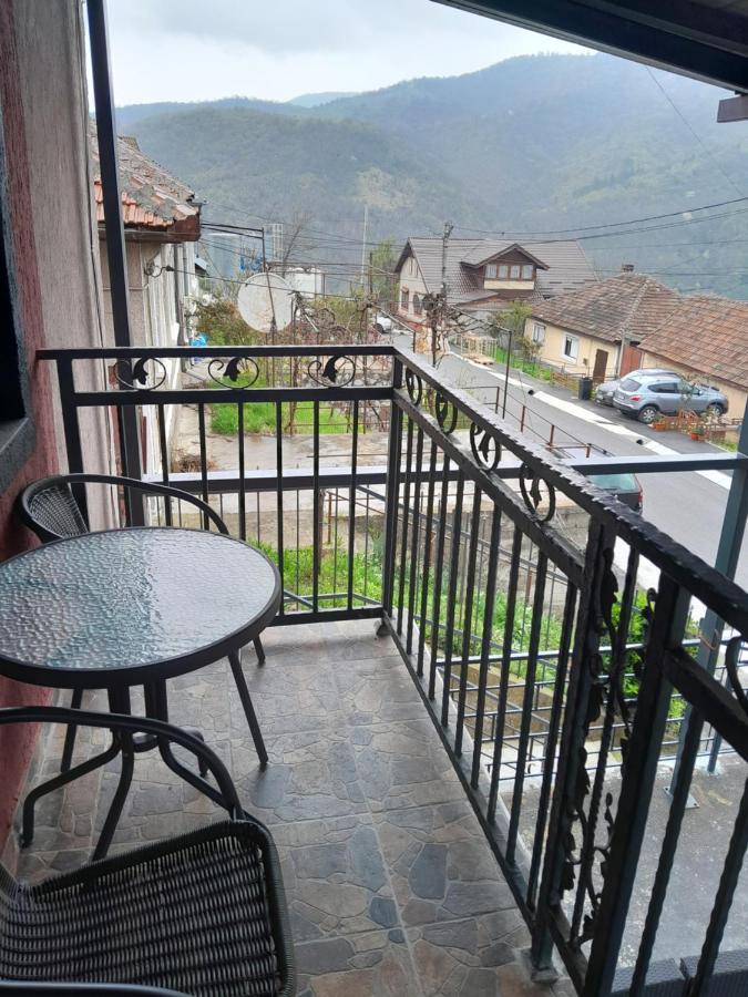 Casa Emilia Orşova Exterior foto